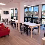 Hostel Sol